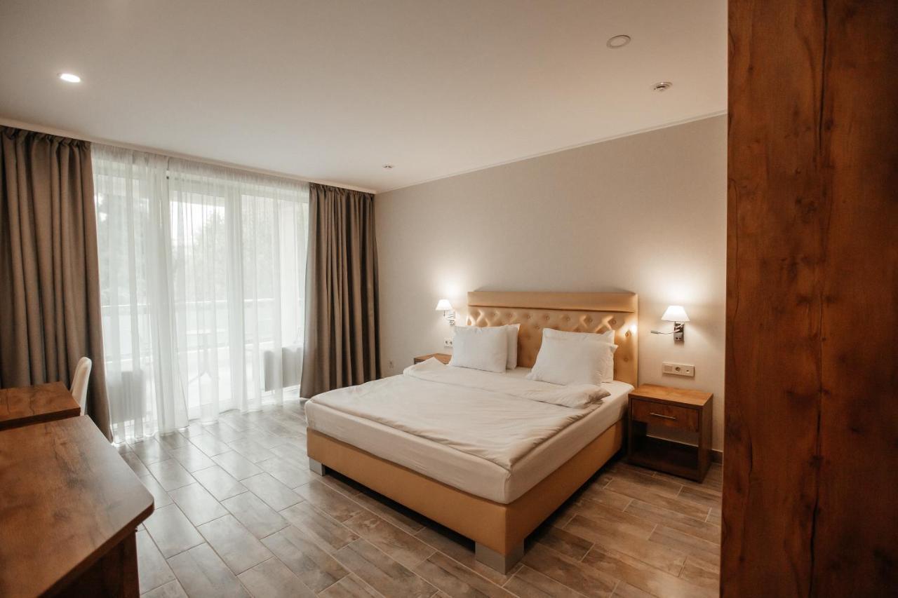 Amza Park Hotel Gagra Exterior foto
