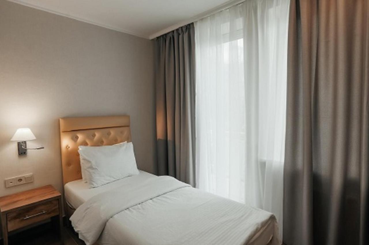 Amza Park Hotel Gagra Exterior foto