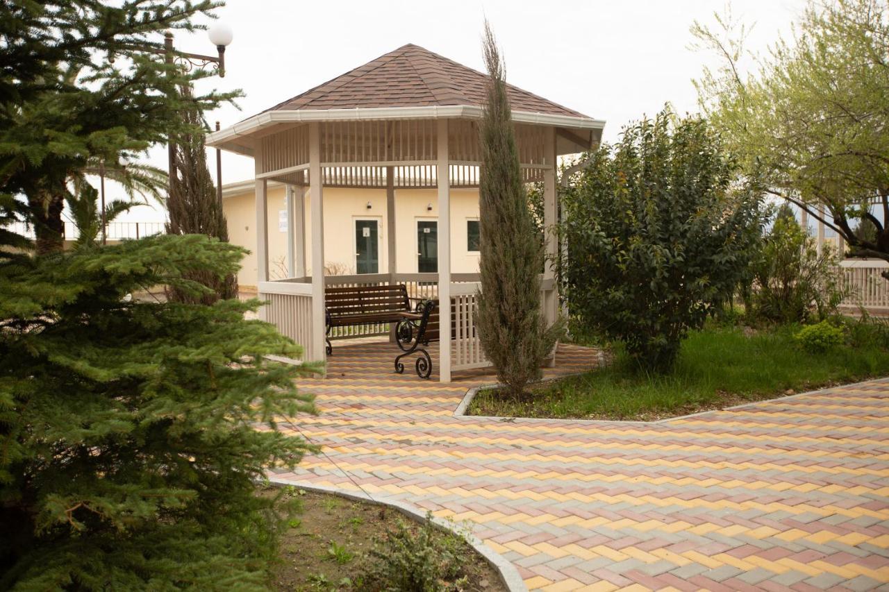 Amza Park Hotel Gagra Exterior foto
